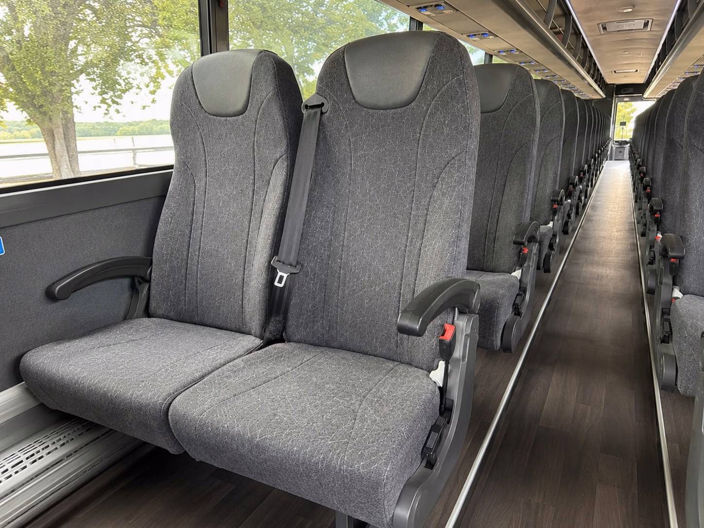 how the bus type you choose changes your charter bus price in montgomery alabama