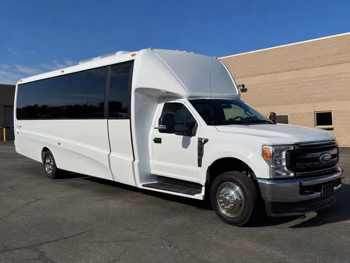 minibus rentals in montgomery make prom night stress free for smaller groups